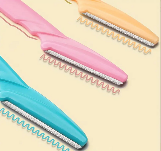 Facial razor - by kasanovva